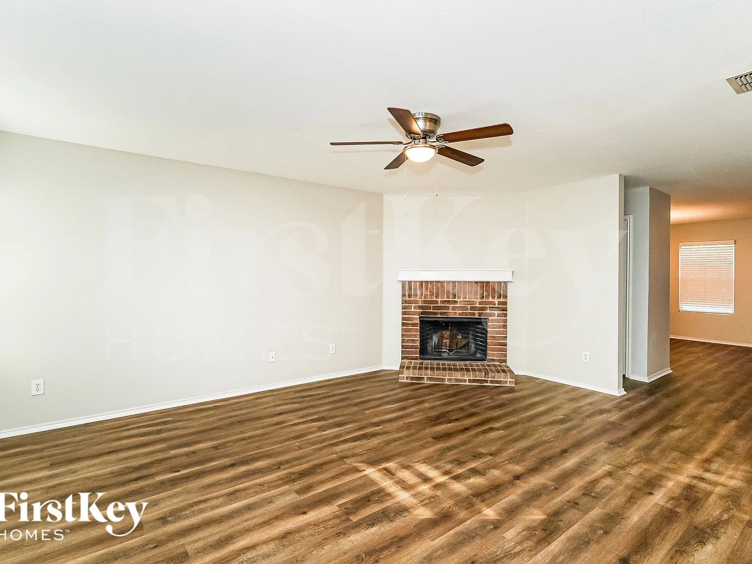 4 bed, 2.5 bath, 2603 sqft, $2,565 — Photo 2