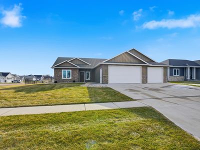 721 Highland St, Harrisburg, SD, 57032