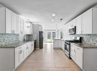 6915 Jalna St, Houston, TX 77055