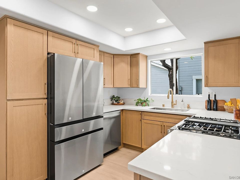 1st image of 110 Mangano Cir
