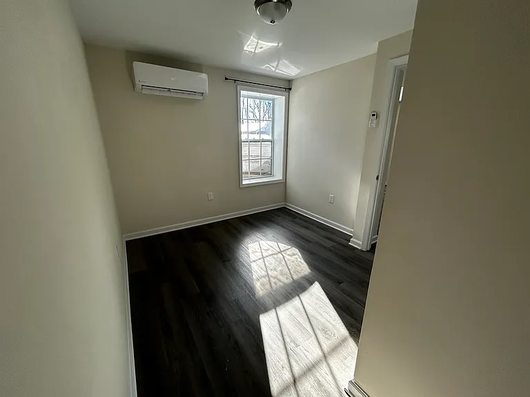 120 Shutter St #120 — Photo 10