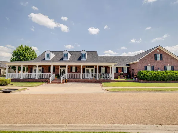 300 Lenox Brg, Sterlington, LA 71280