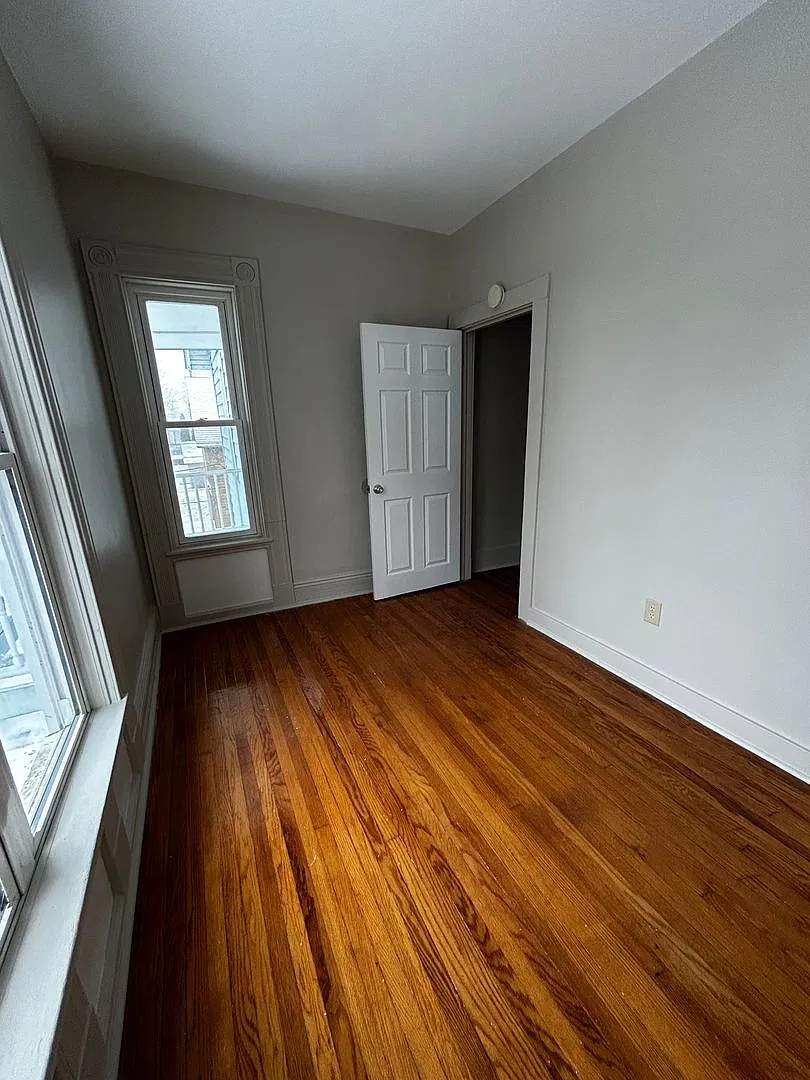 17 Argyle — Photo 3