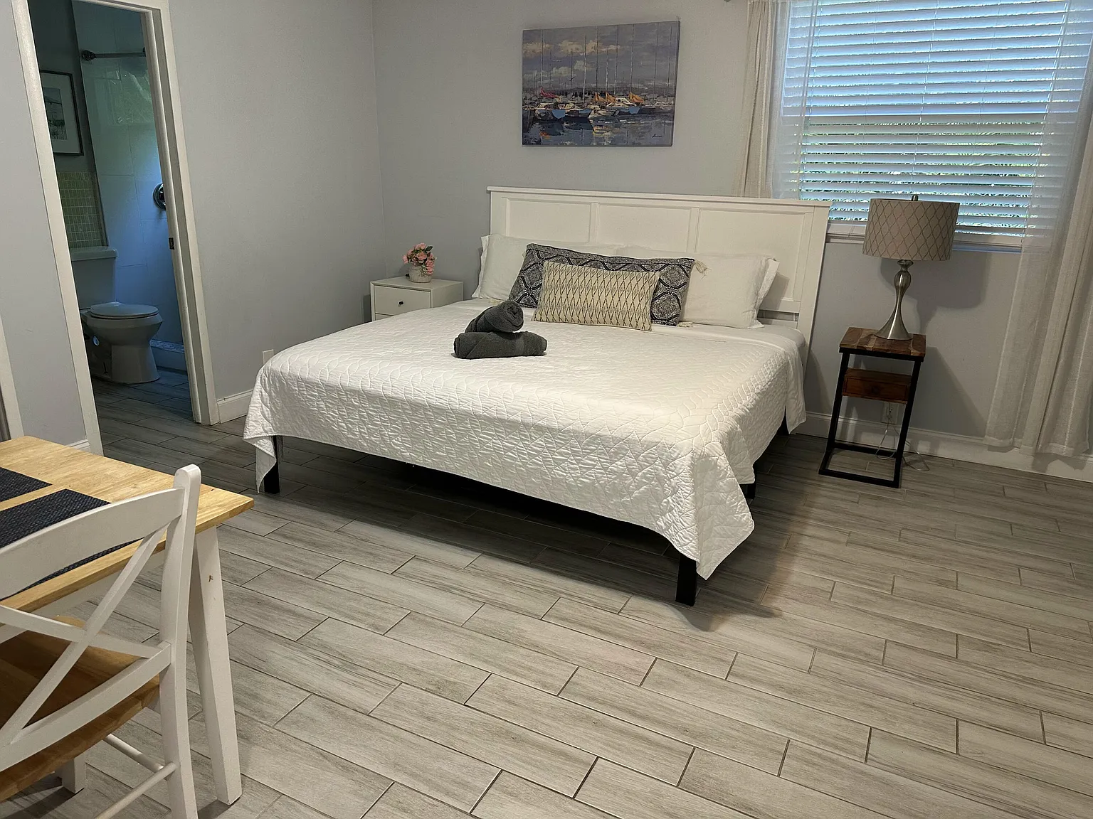 Studio, 1.0 bath, 350 sqft, $1,575 — Photo 4
