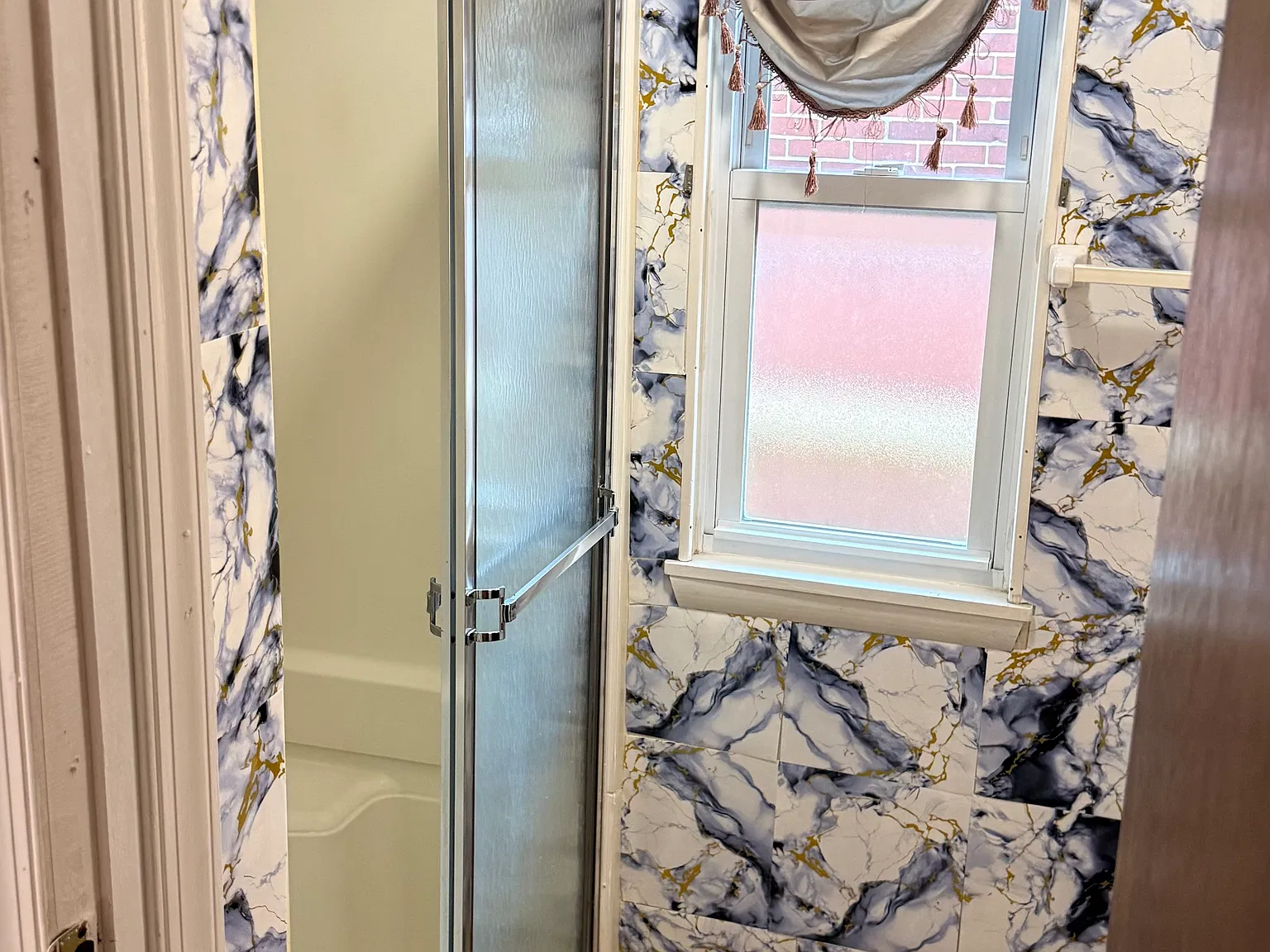 2 bed, 870 sqft, $1,700 — Photo 4