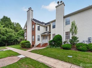 167 Vasser Dr, Piscataway, NJ 08854
