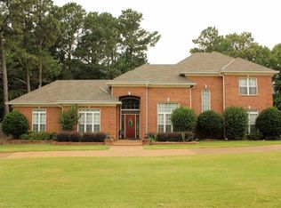 355 S Forest Hill Irene Rd, Cordova, TN 38018