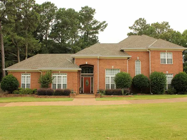 355 S Forest Hill Irene Rd, Cordova, TN 38018