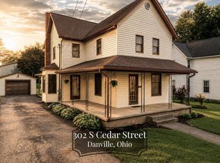 302 Cedar St, Danville, OH 43014