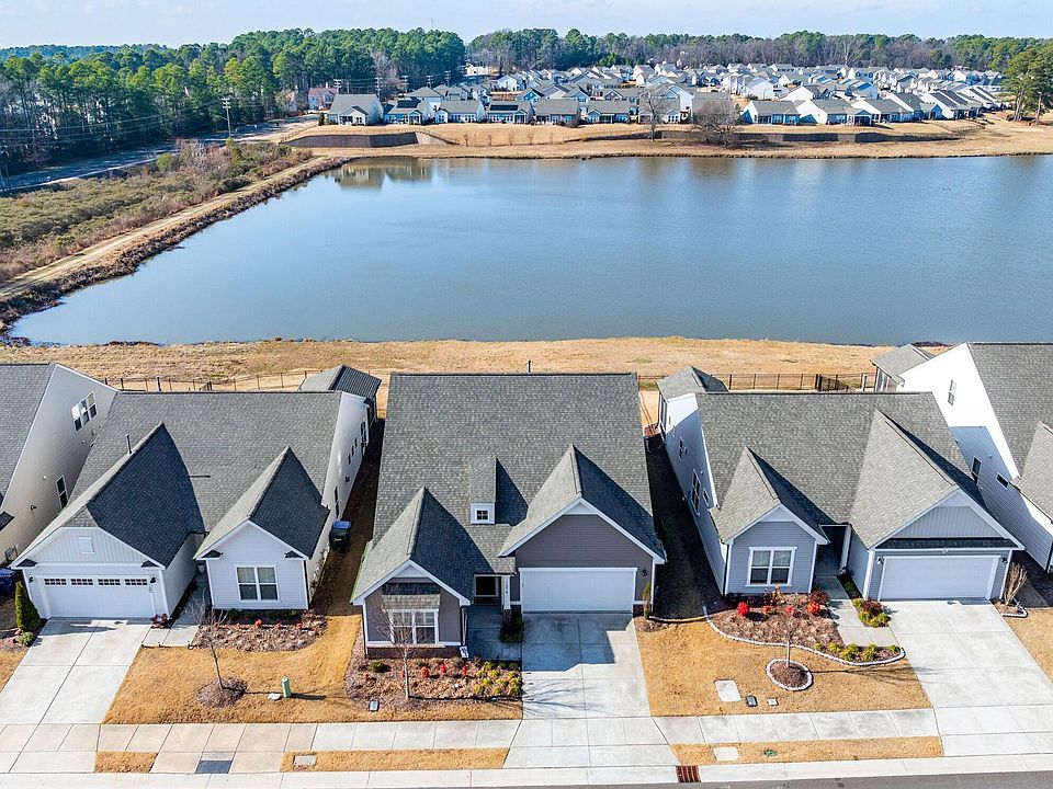 1st image of 1016 Hollis Cir