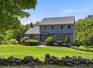 208 Chapman Rd, Tewksbury, MA 01876