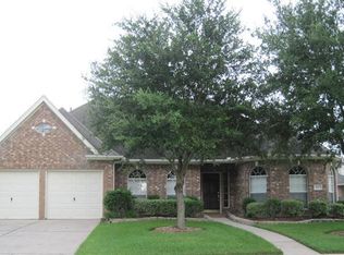 4323 Green Tree Ct, Pasadena, TX 77505