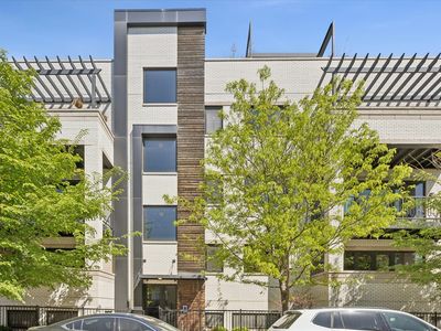 1334 W Walton St #2W, Chicago, IL, 60642