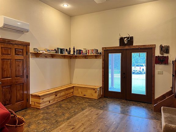 5th image of 85 Osprey Dr E