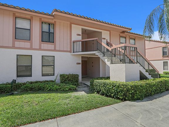 Home For Sale In Windwood