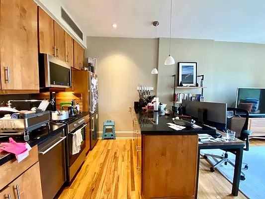 5th image of 214 Garfield Pl APT 3F