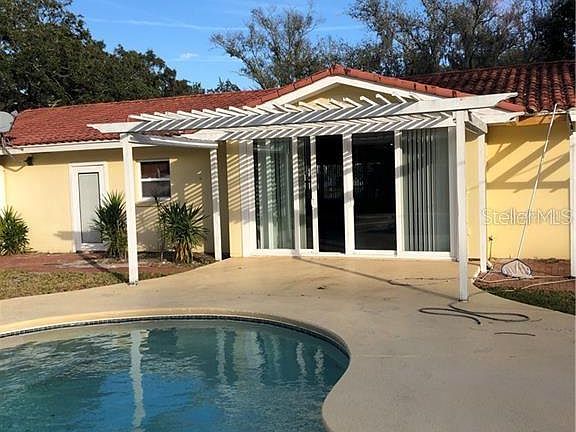 2nd image of 10418 Lake Carroll Way