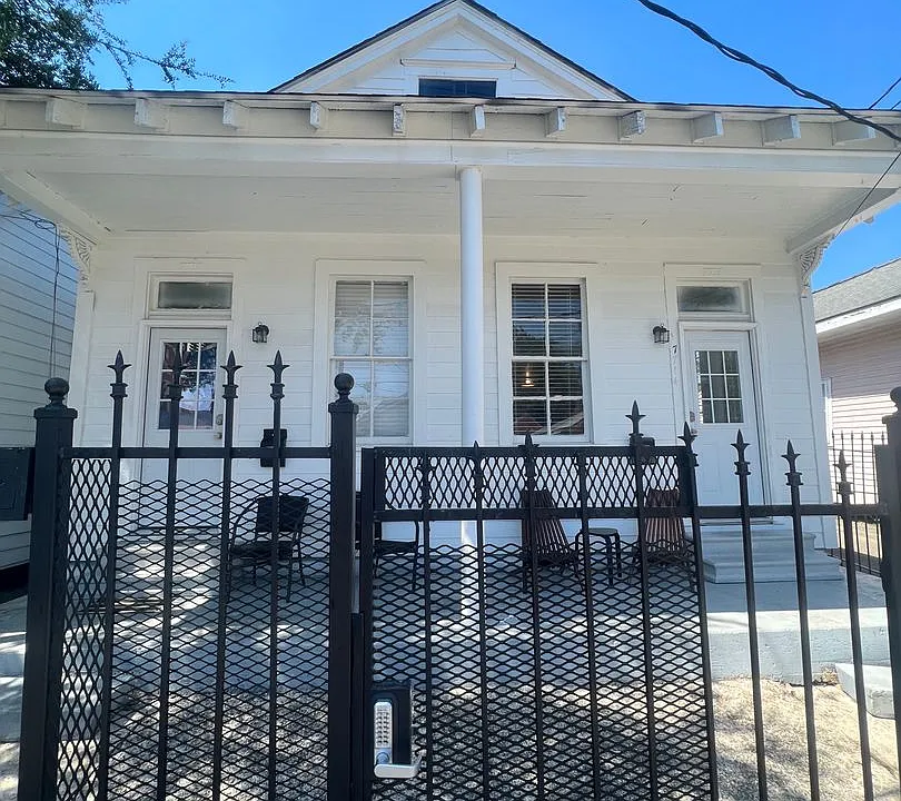 7712-7714 Oak St #7712