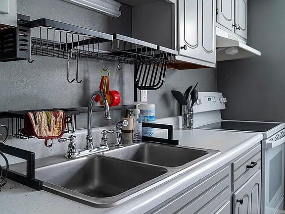 3rd image of 261 Holy Cross Road #202