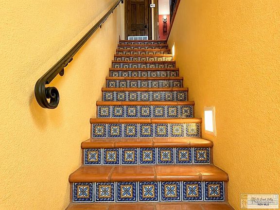 5th image of 112 E Coronado St #108