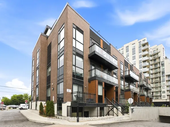 5279 Highway 7 Rd Unit B1401, Vaughan, ON L4L 1T3