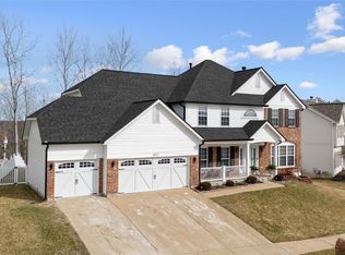 637 Meramec View Dr, Eureka, MO 63025