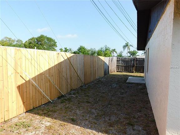 2nd image of 1612 Coral Way APT B