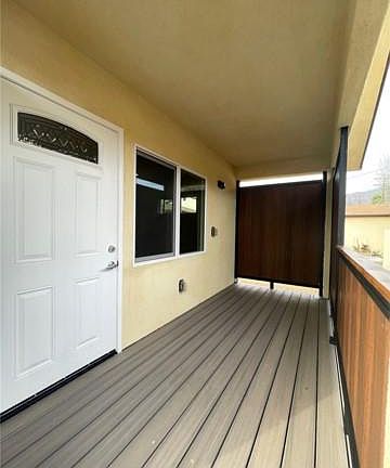 2nd image of 1112 Graynold Ave #B
