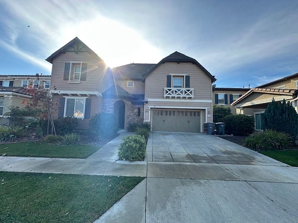 1st image of 2780 Garrett Pl