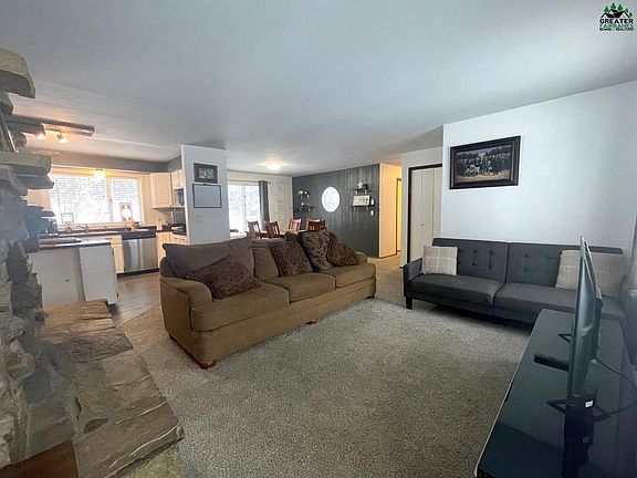 5th image of 3330 Mink Ln