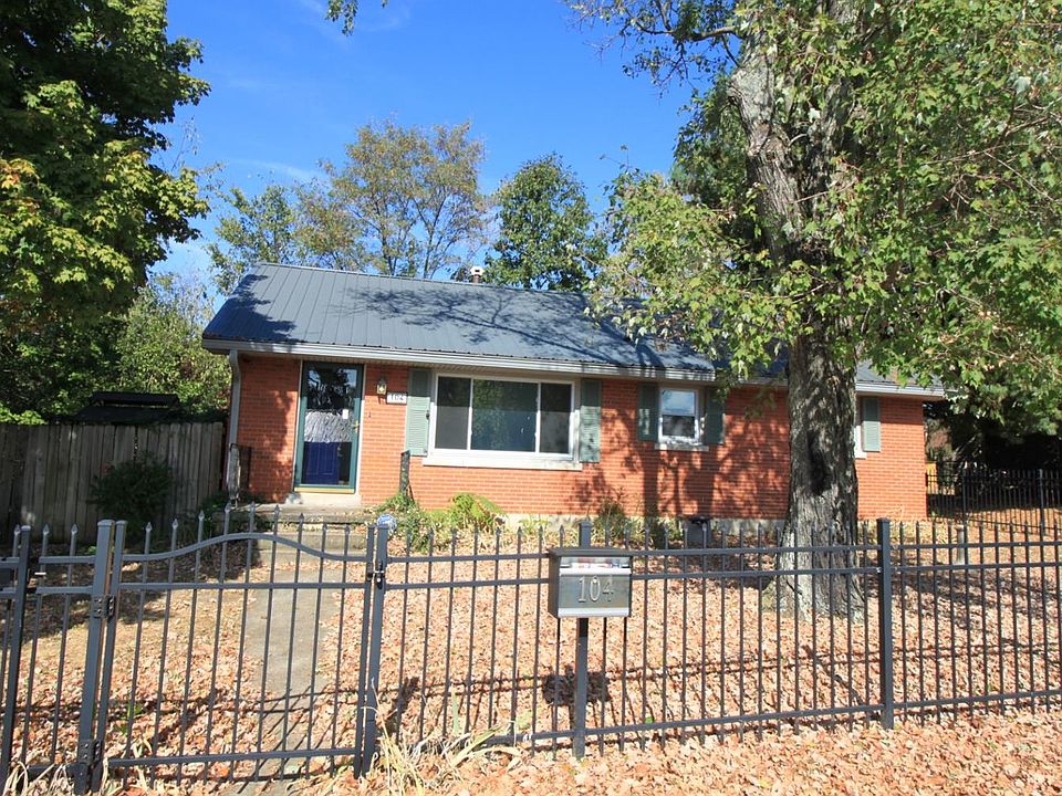 1st image of 104 Circle Dr