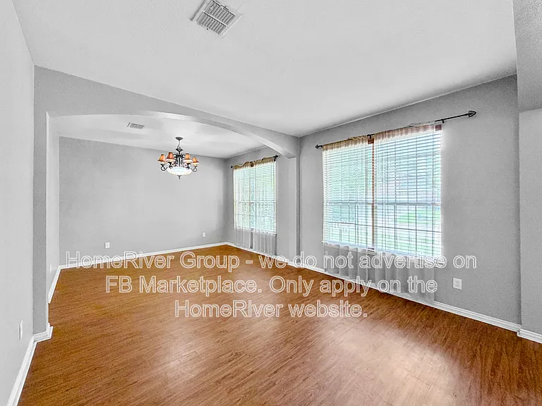 9715 Madison Dr — Photo 3