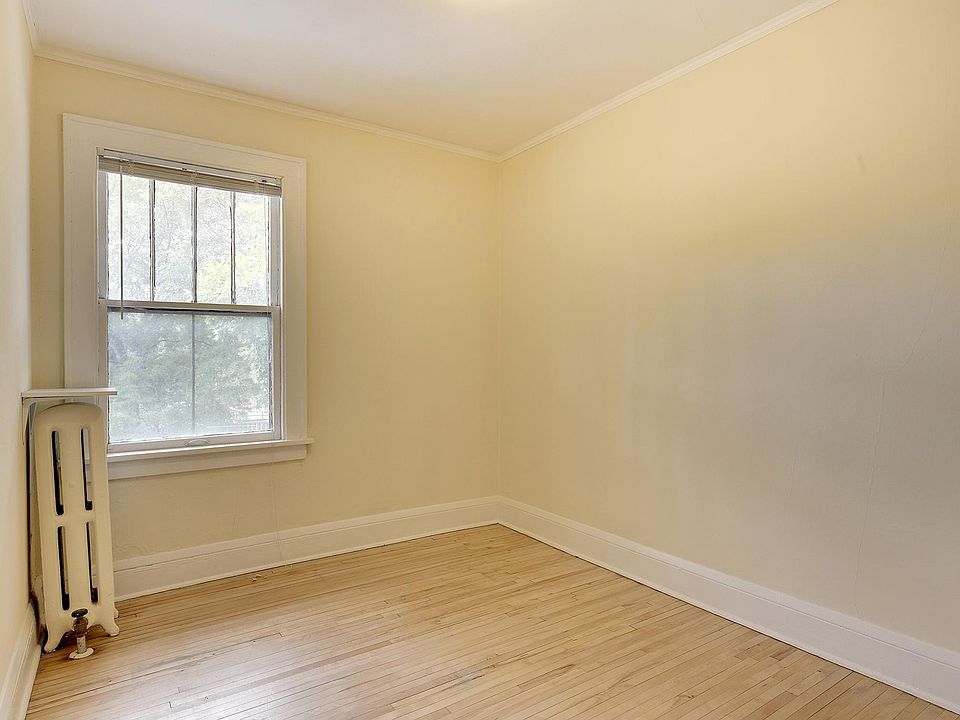 2nd image of 1160 Grand Ave APT 11