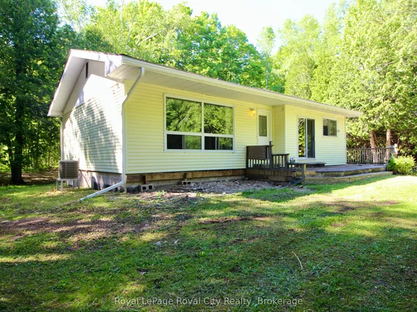 42 Warner Bay Rd, Northern Bruce Peninsula, ON N0H 2R0