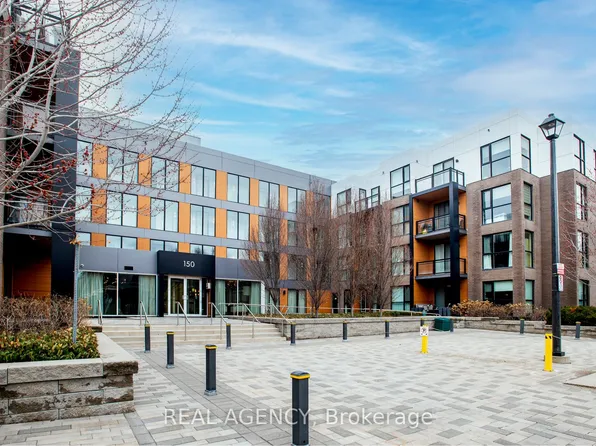 150 Sabina Dr #307, Oakville, ON L6H 0W3