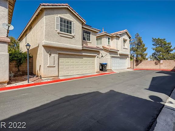 2nd image of 2912 Paradise Hill Ct