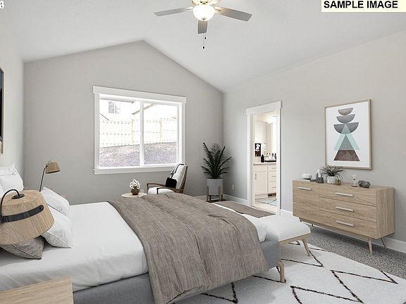 4th image of 1570 NE Wiley Ln #12