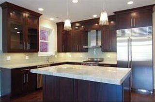 3rd image of 829 W Wrightwood Ave #3