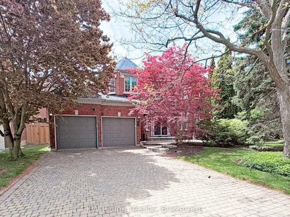 24 Highview Cres, Richmond Hill, ON L4B 2T7