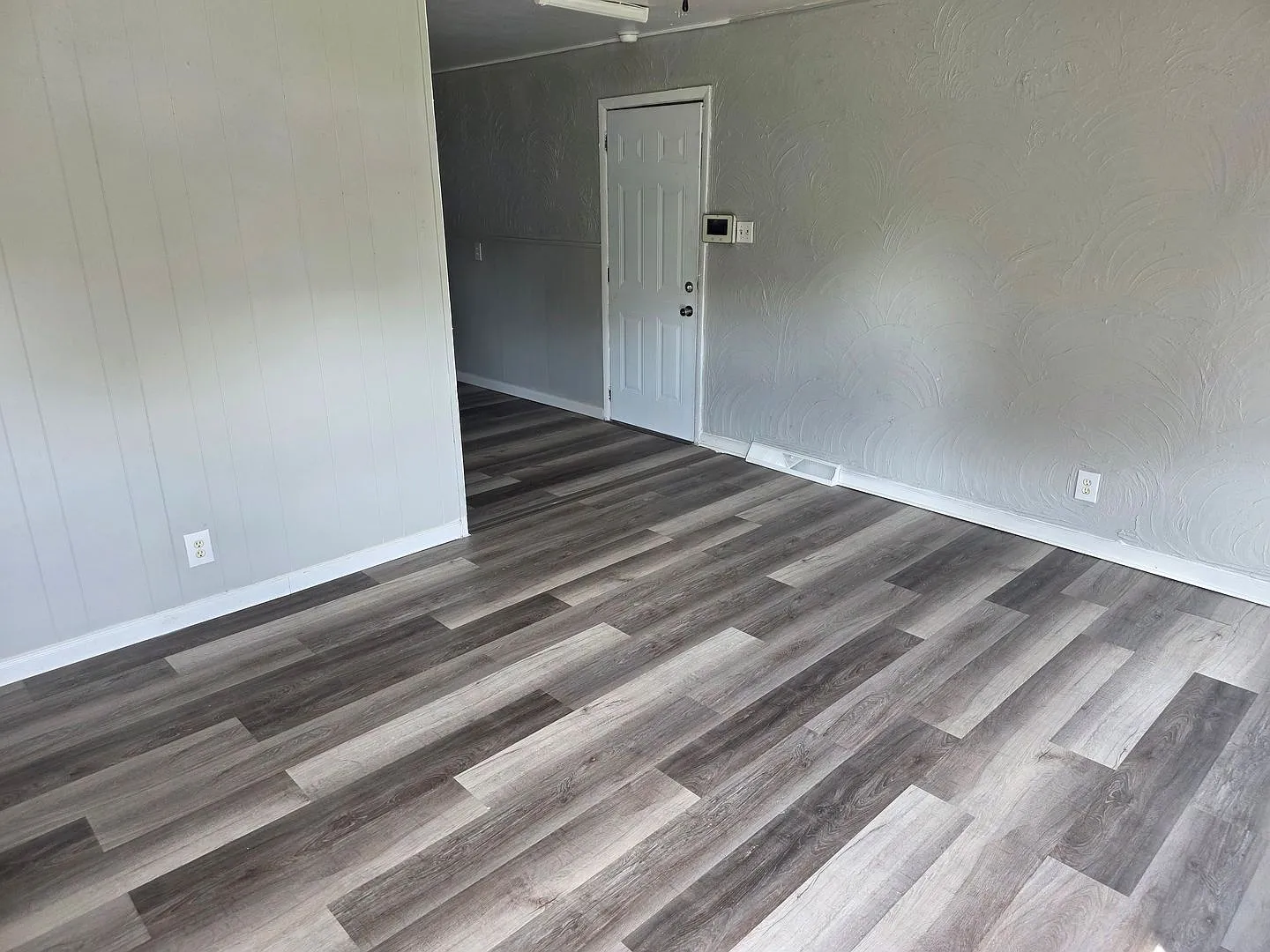 35 Westwood — Photo 2