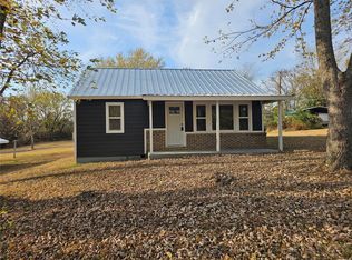 503 S Walnut St, Richland, MO 65556