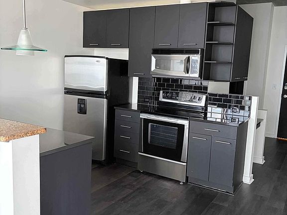 2nd image of 3324 Peachtree Rd NE Unit 2213