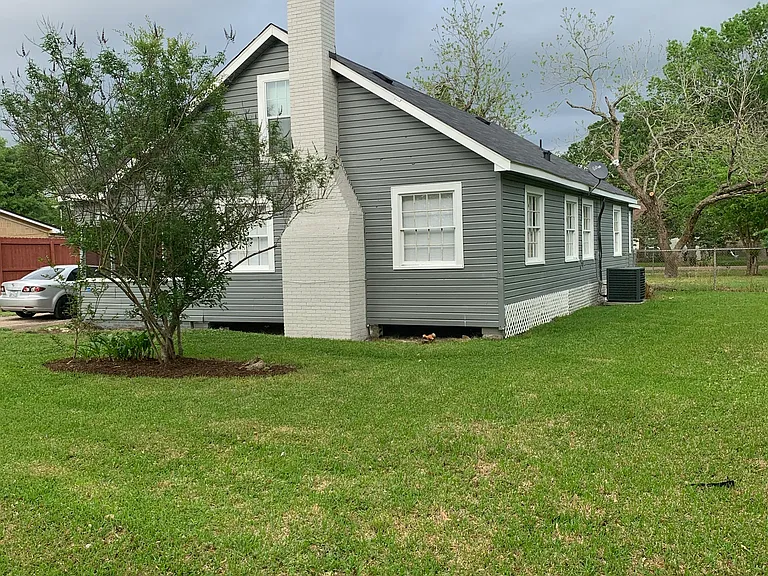 718 N Tinsley St — Photo 3