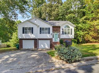 3913 Landover Dr, High Point, NC 27265