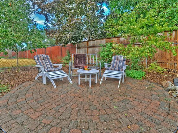 3rd image of 19209 9th Ave E