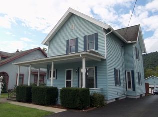 129 N Elmira St, Athens, PA 18810