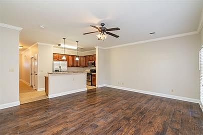 5th image of 4808 Fountain View Way #10957987