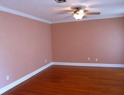 4th image of 4016 Lake Villa Dr