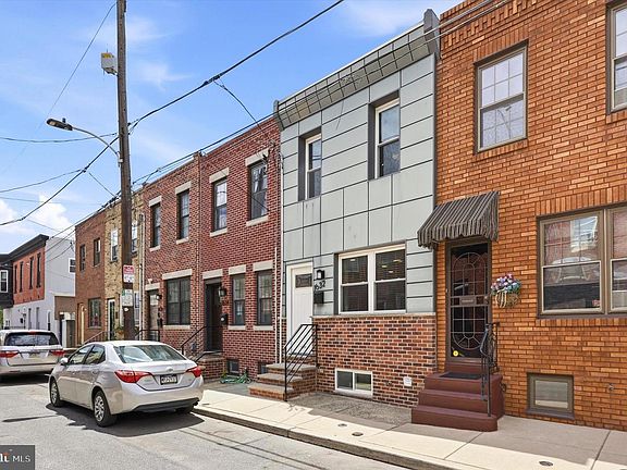 5th image of 1632 S Clarion St