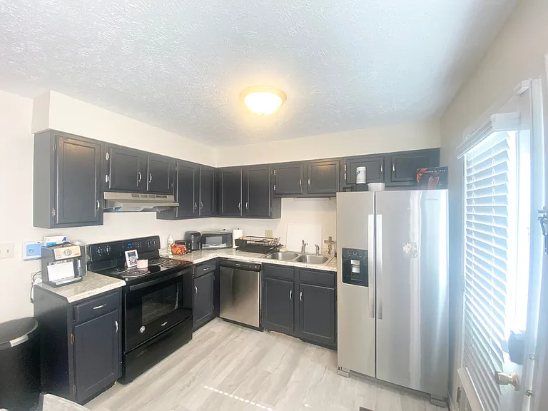 1504 Ensign Dr. — Photo 1